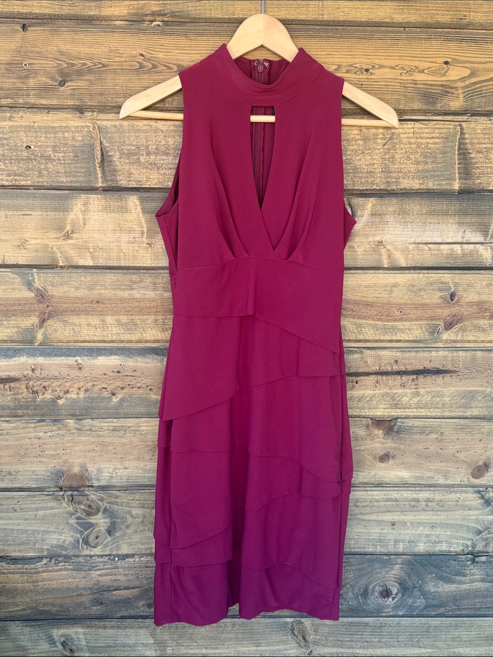 White House Black Market Sleeveless Layered slimming Mini Dress - Burgundy